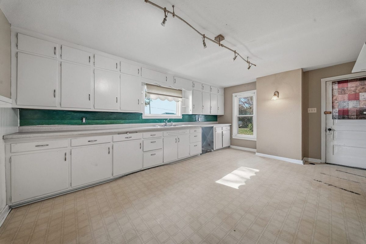 12232 70th Avenue, Chippewa Falls WI 54729 - Residential house for sale - MLS #1606028 - image4