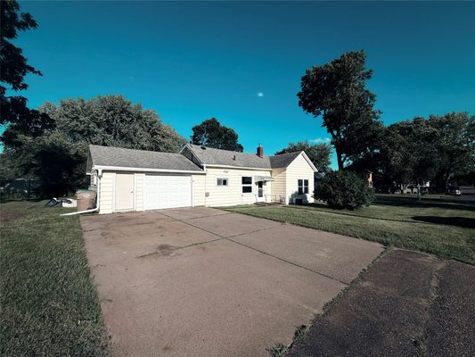 536 Olive Street, Chippewa Falls WI 54729 - Residential house for sale - MLS #1601518 - image1