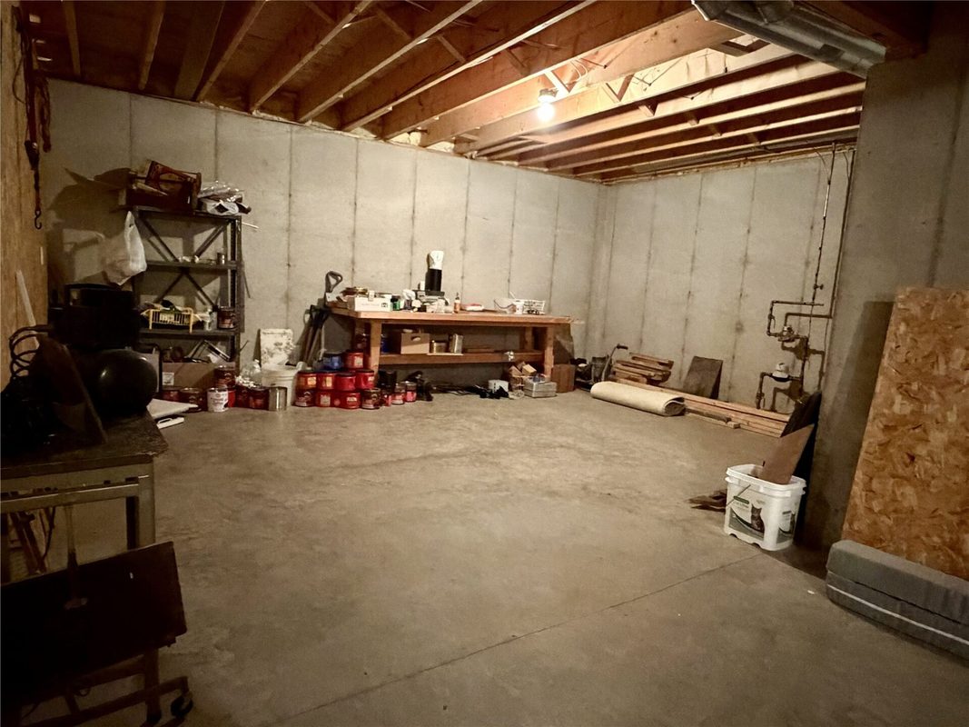 2321 5th Avenue, Bloomer, WI