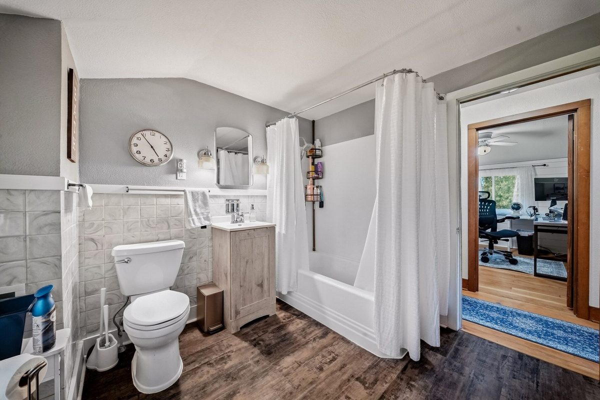 300 Elm Avenue, Menomonie WI 54751 - Residential house for sale - MLS #1604690 - image27