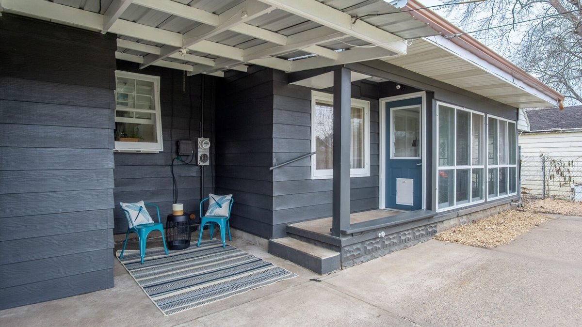 1621 Highland Avenue Eau Claire WI 54701 — photo 12