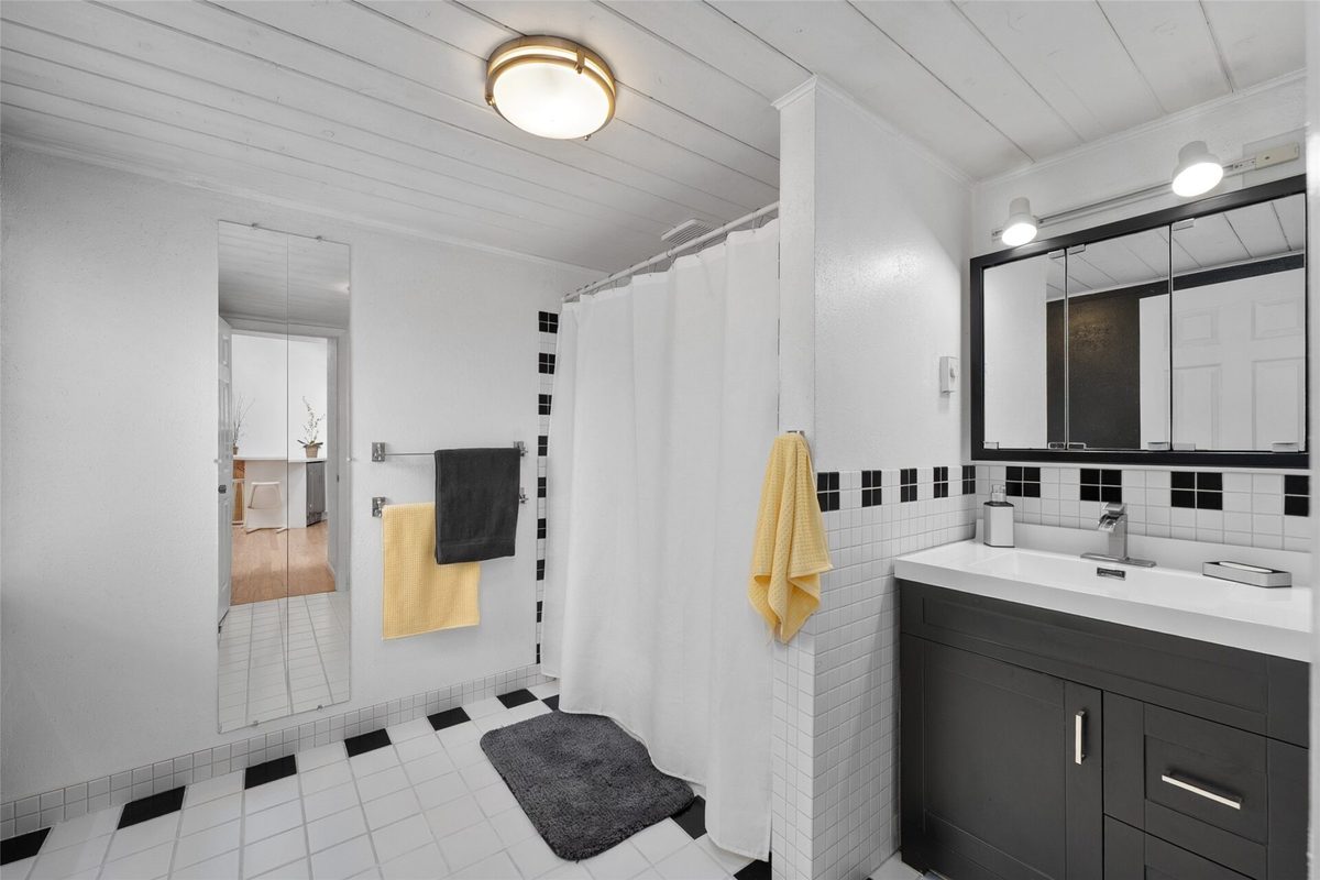 1707 South Street, Eau Claire WI 54701 - Residential house for sale - MLS #1601793 - image29