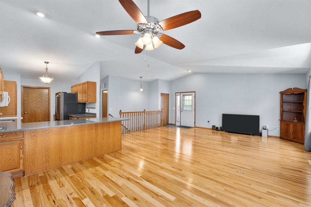 3622 Damon Street, Eau Claire WI 54701 - Residential house for sale - MLS #1603155 - image10