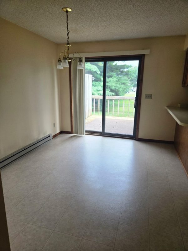 816-818 Dorbe Street, Eau Claire WI 54701 - ResidentialLease house for sale - MLS #1603640 - image8