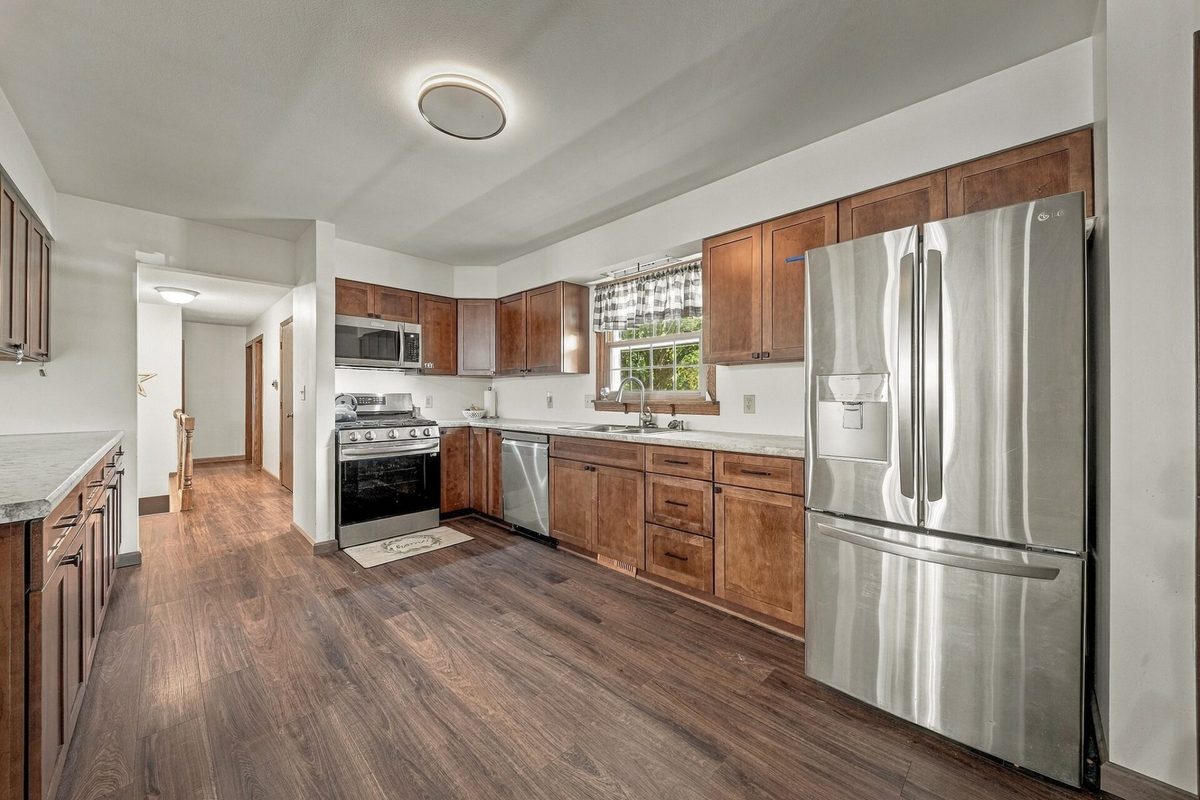 701 Leonard Drive, Eau Claire WI 54703 - Residential house for sale - MLS #1605219 - image14