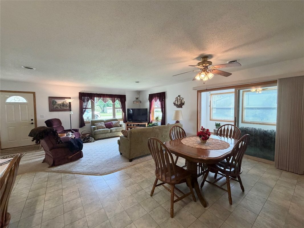 517 3rd St, Withee WI 54498 - ResidentialIncome house for sale - MLS #1604343 - image8
