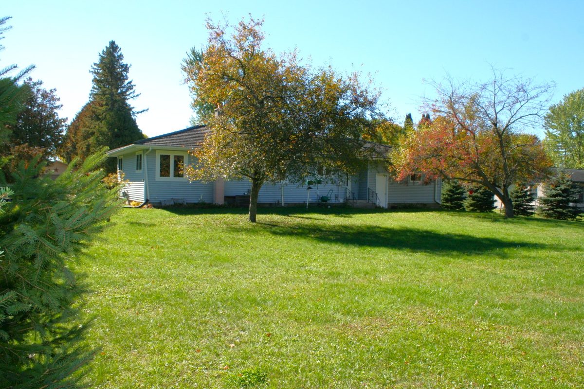311 College Avenue Ladysmith WI 54848 - image4