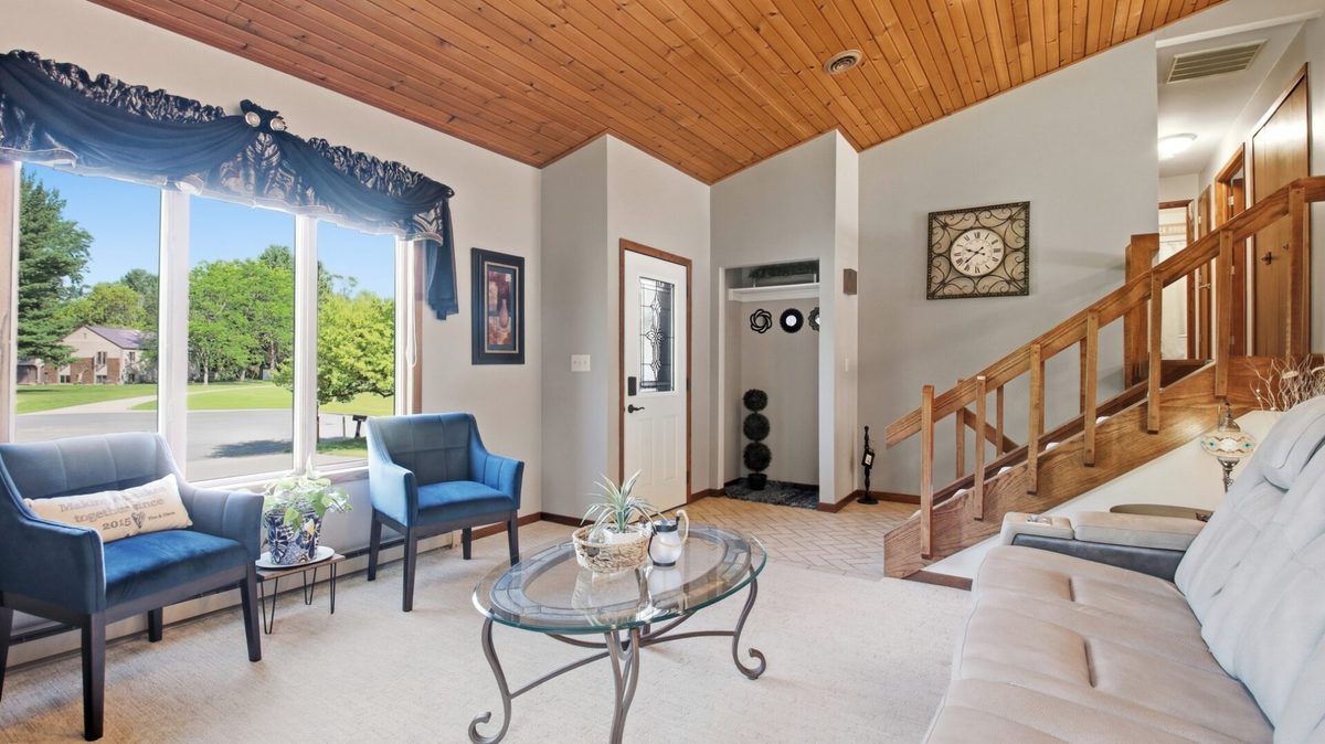 2416 Aurora Circle, Menomonie WI 54751 - Residential house for sale - MLS #1603565 - image3