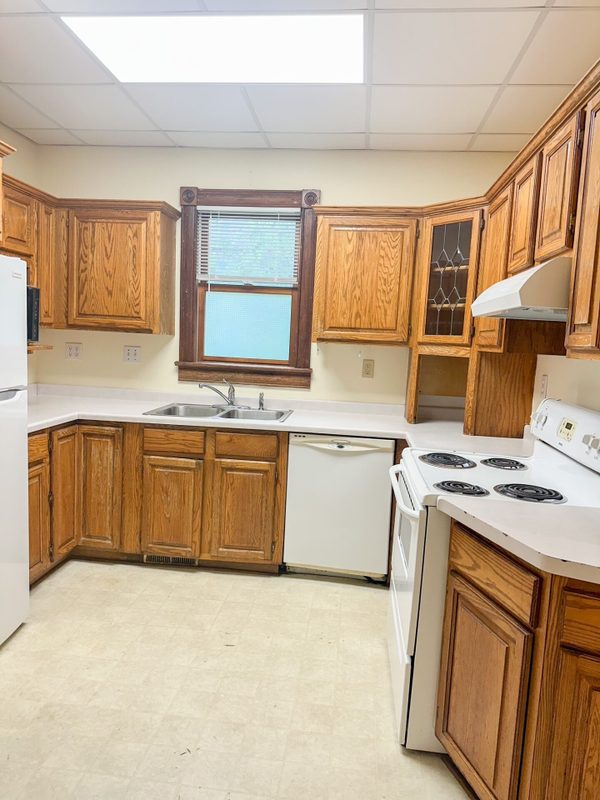 1703 7th Street, Menomonie WI 54751 - ResidentialIncome house for sale - MLS #1604987 - image11