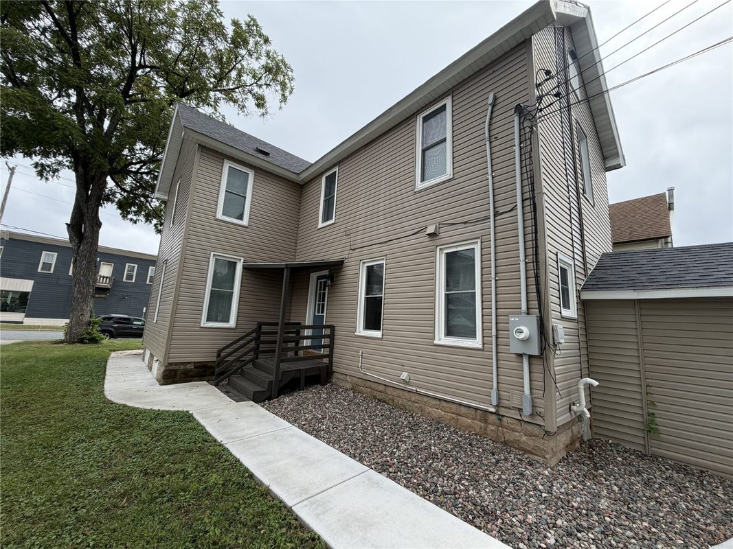 406 Talmadge Street, Eau Claire WI 54701 - Residential house for sale - MLS #1605201 - image2
