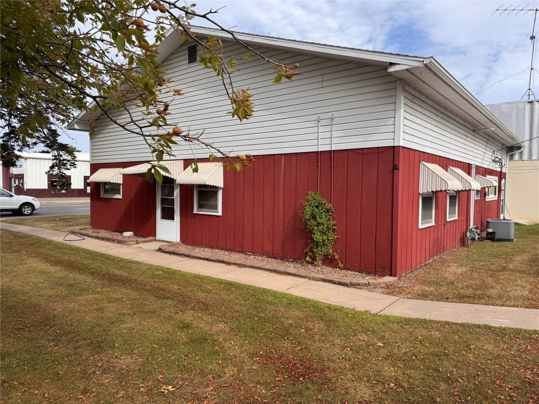 1621 Main Street, Rice Lake WI 54868 - CommercialSale house for sale - MLS #1604539 - image3
