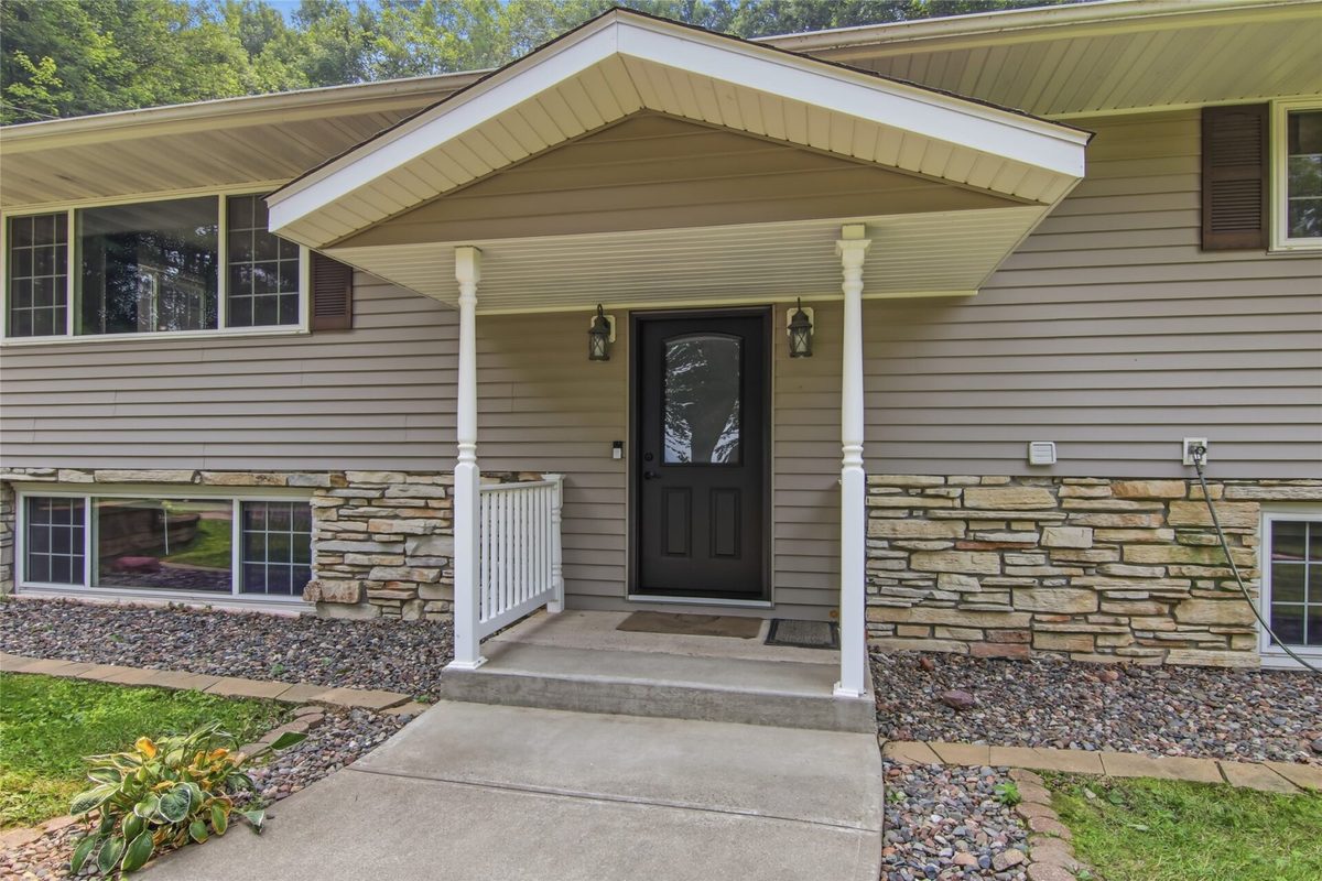 10567 County Highway S, Chippewa Falls, WI