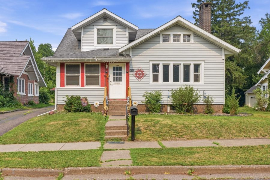 416 W 4th Street N