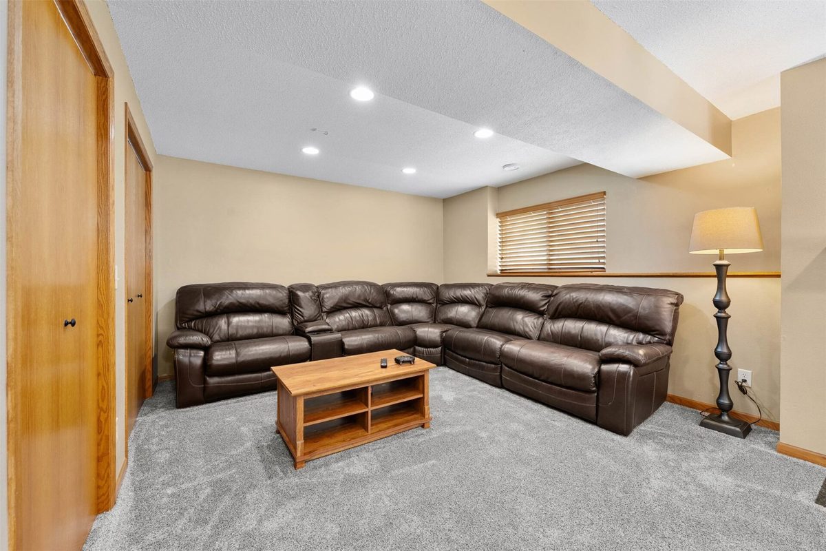 221 La Mans Lane, Eau Claire WI 54703 - Residential house for sale - MLS #1604868 - image27