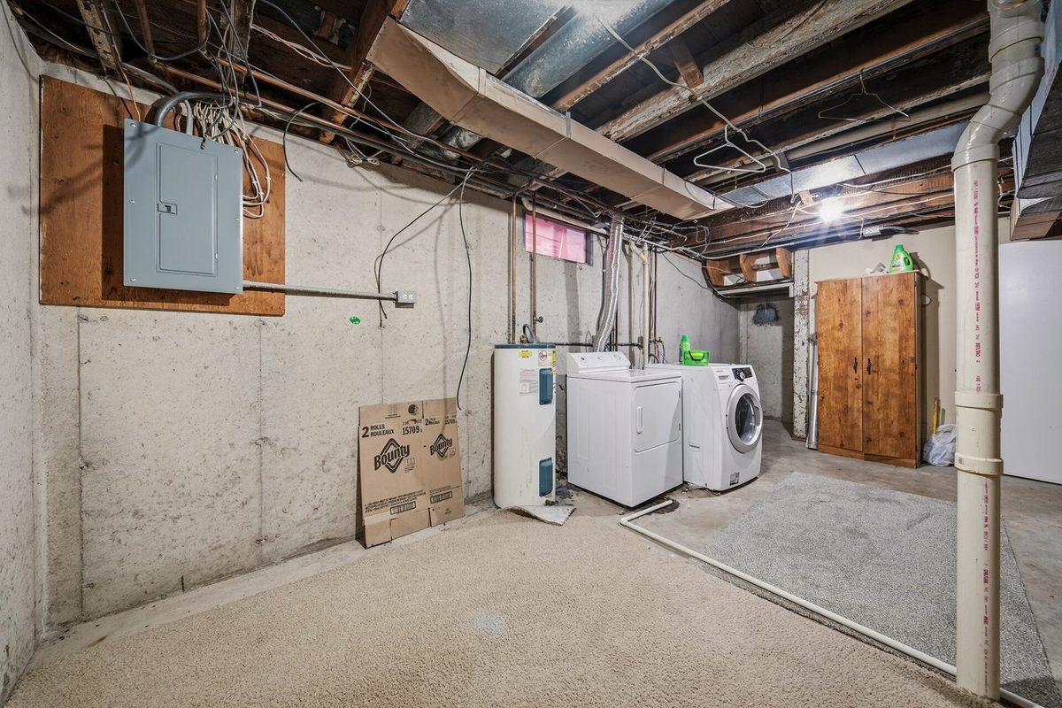 2446 Marquette Street, Eau Claire WI 54703 - Residential house for sale - MLS #1603006 - image34