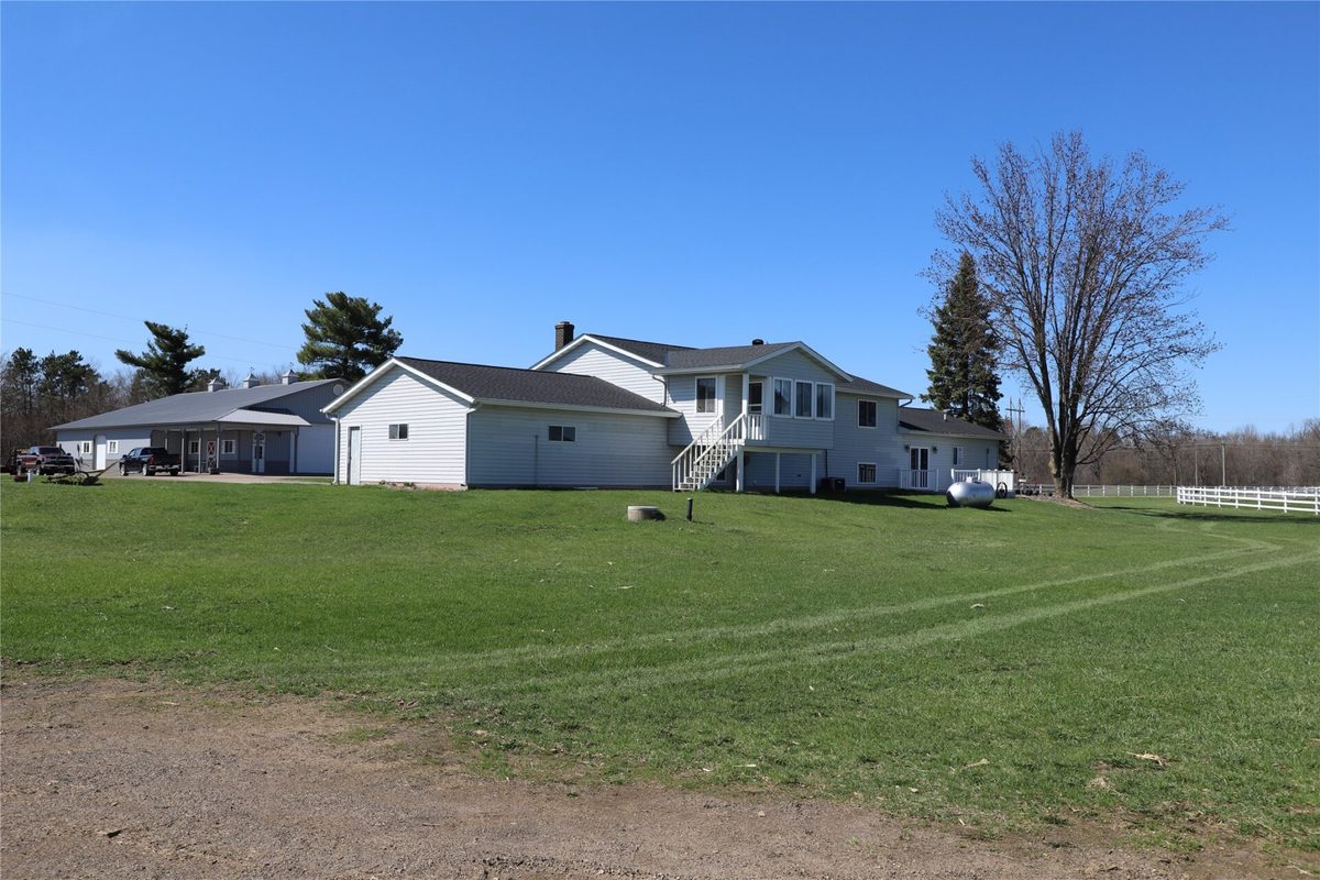 2435 50th Avenue, Elk Mound WI 54739 - Farm house for sale - MLS #1601900 - image52