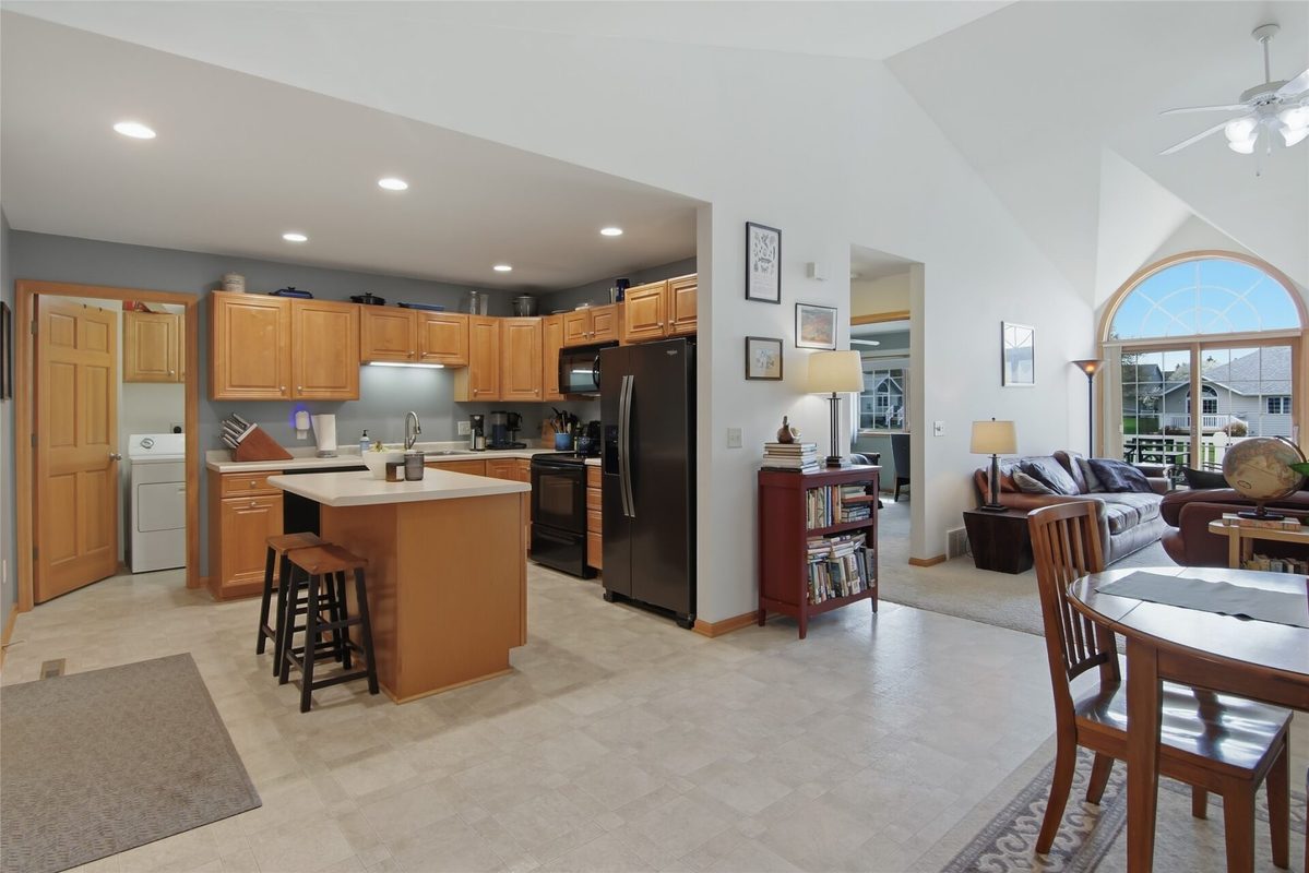 4229 Mill Ridge Circle, Eau Claire WI 54703 - Residential house for sale - MLS #1600823 - image5