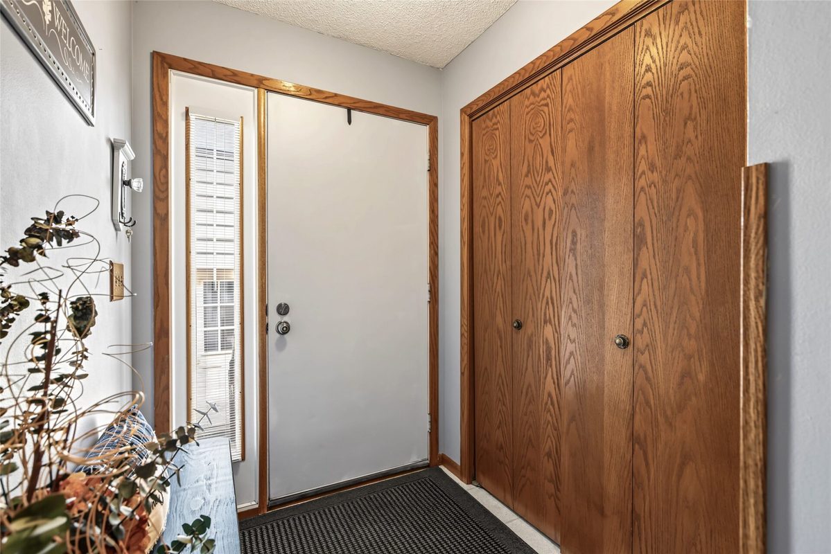 2737 Morningside Drive, Eau Claire WI 54703 - Residential house for sale - MLS #1604508 - image2