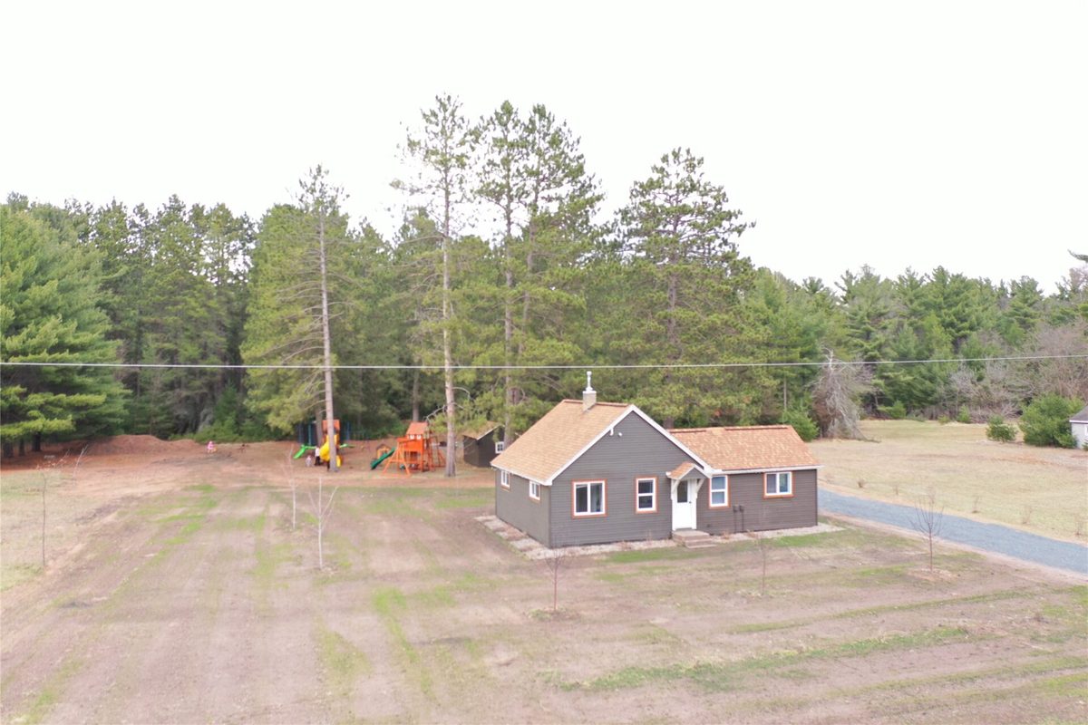 214 Benson Avenue Grantsburg WI 54840 — photo 3