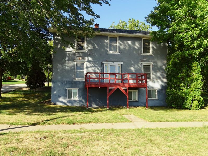 714 1st Street