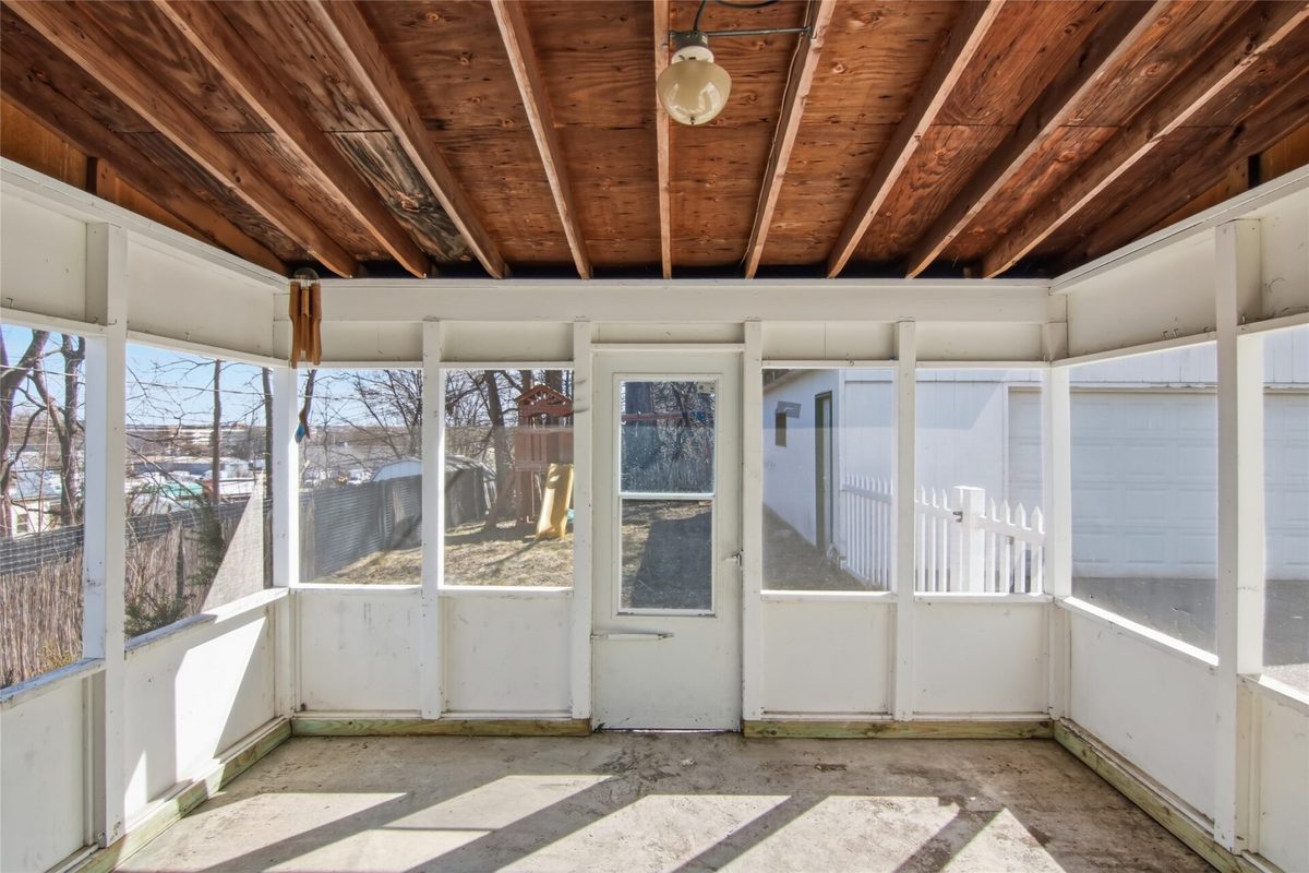 615 Vine Street, Eau Claire, WI