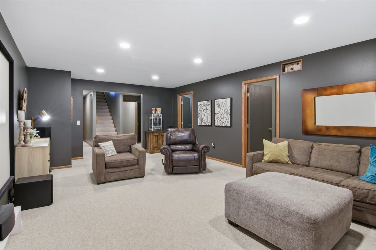 4321 Pine Meadow Drive, Eau Claire, WI — photo 27