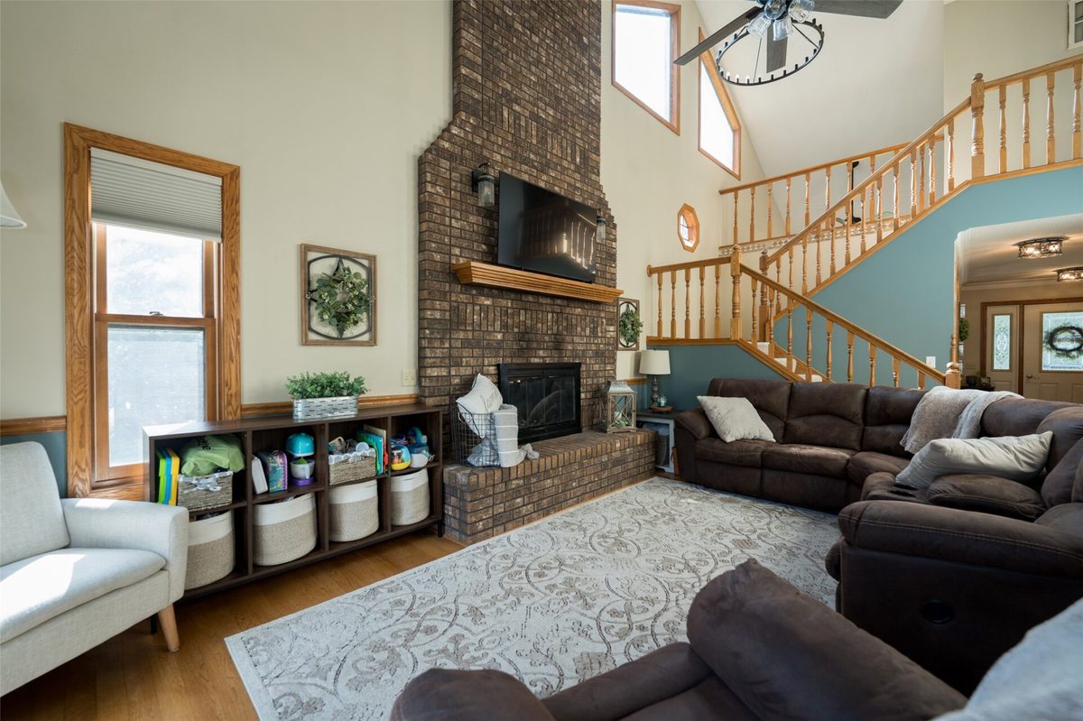 1501 Grover Road, Eau Claire WI 54701 - Residential house for sale - MLS #1601210 - image8