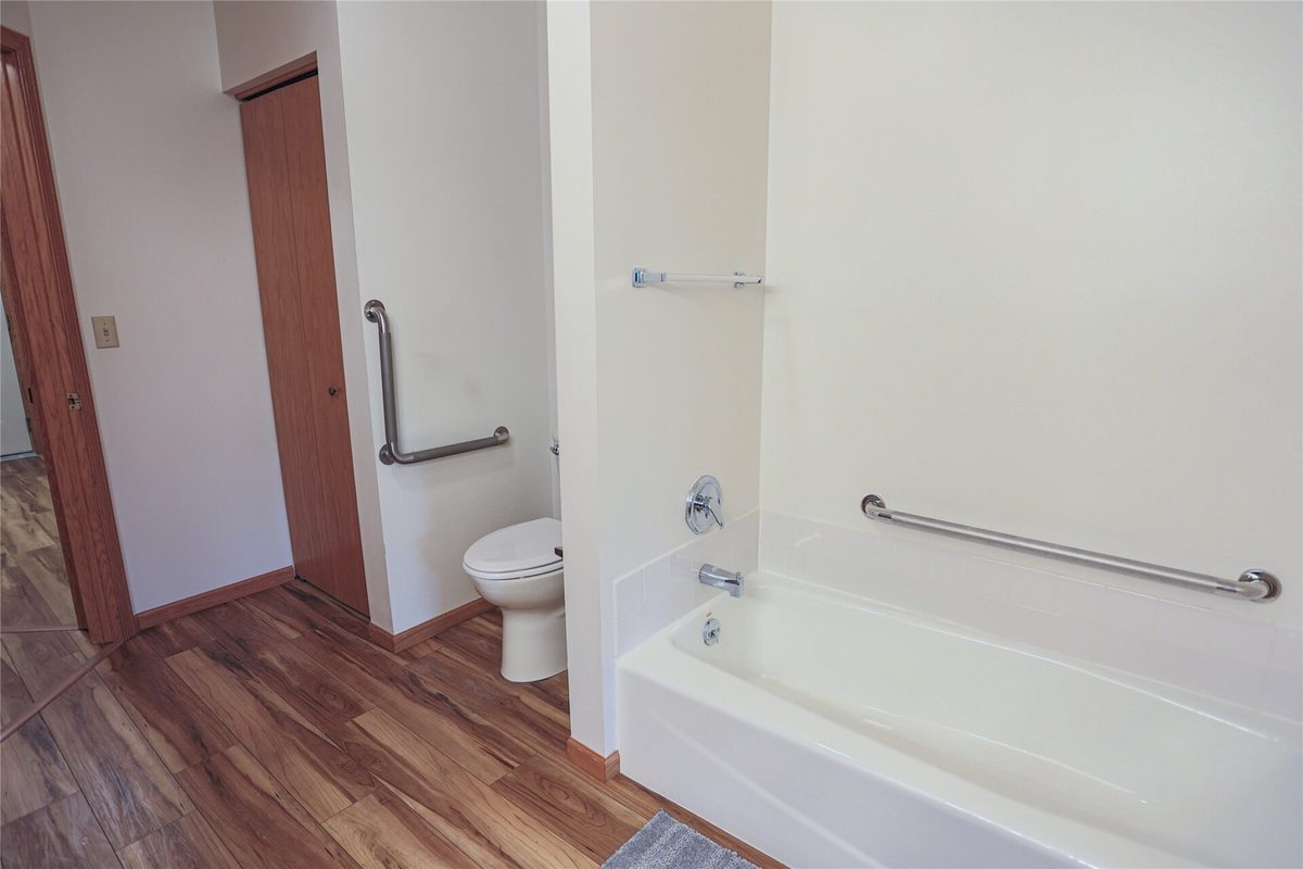 700 Leroy Lane, River Falls WI 54022 - Residential house for sale - MLS #1604866 - image25