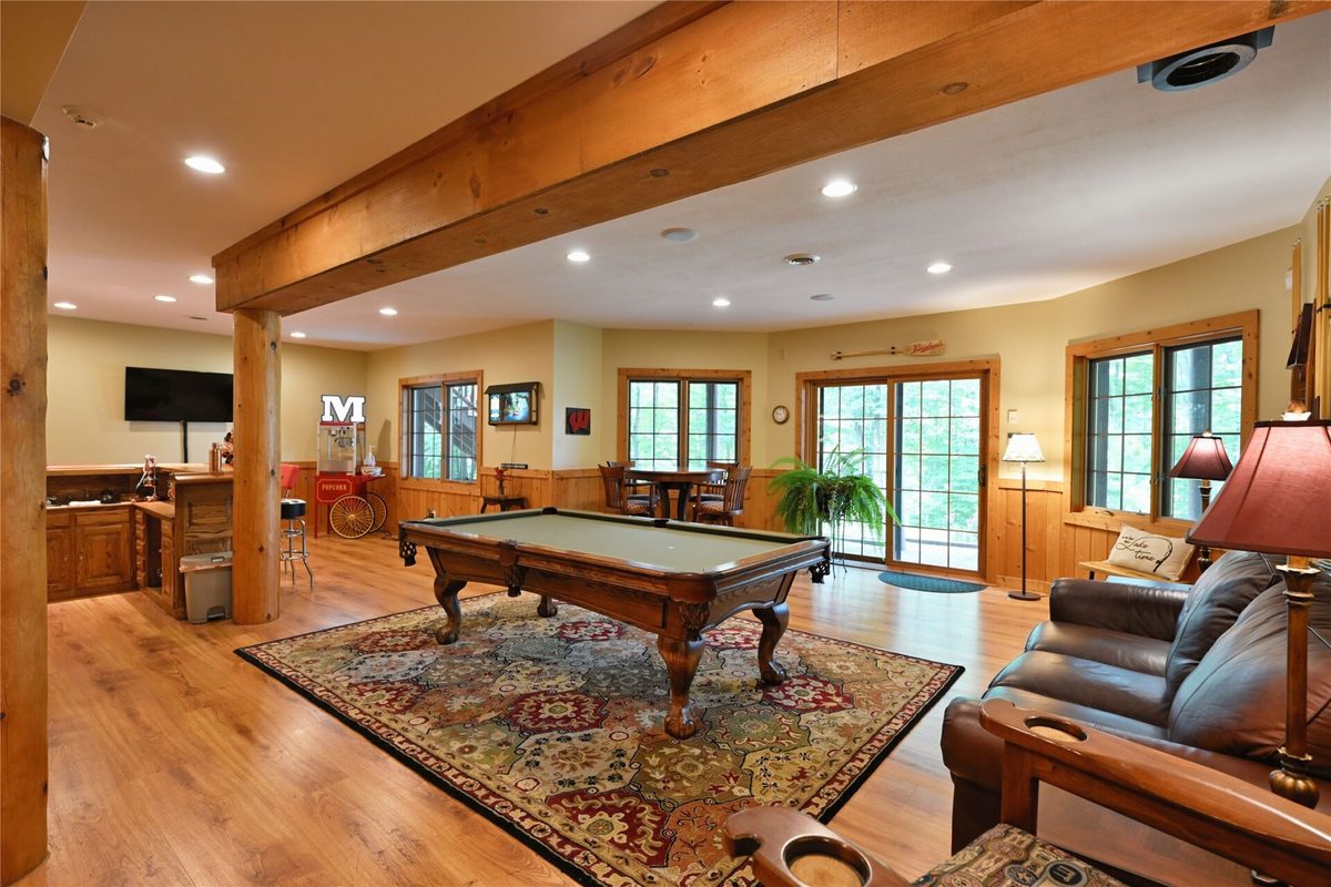 2520 28 1/8 Street, Birchwood, WI