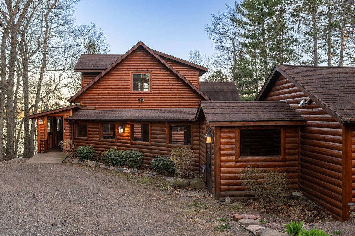 14323 Court Oreilles Lake Drive, Hayward WI 54843 - Residential house for sale - MLS #1600617 - image12