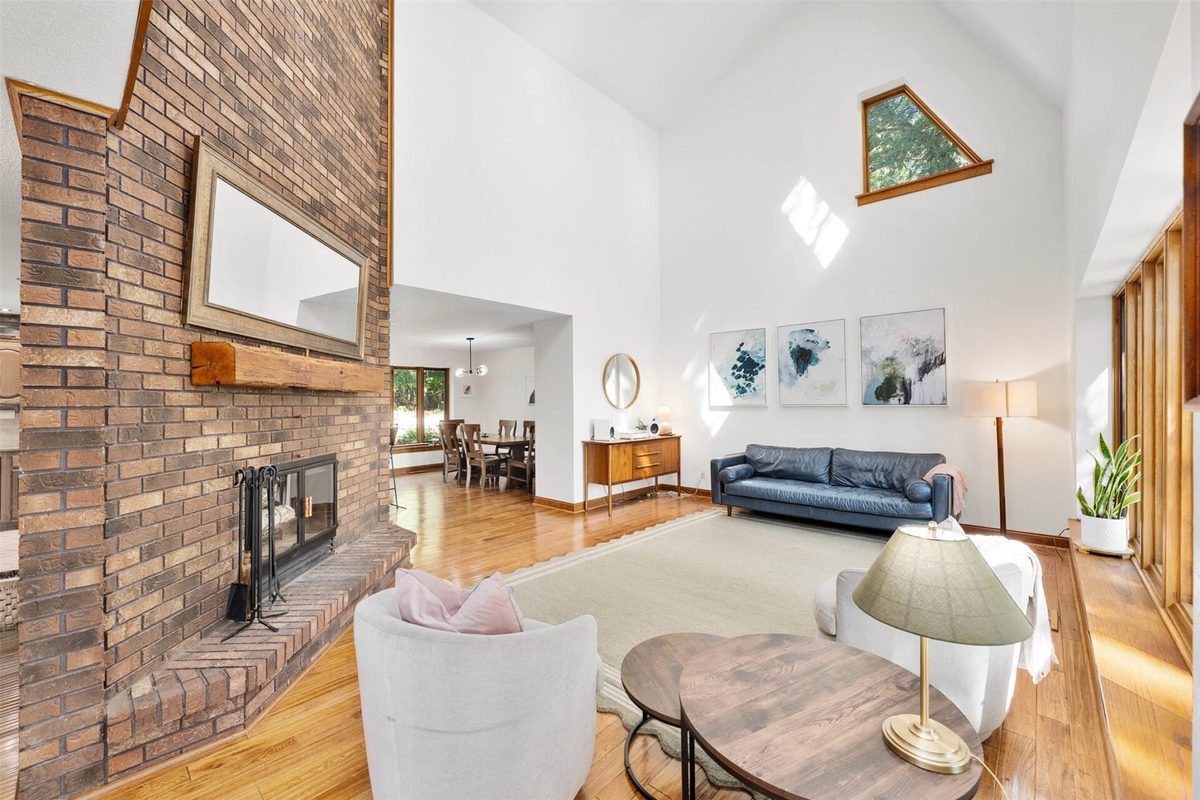 7865 Blue Valley Drive, Eau Claire WI 54703 - Residential house for sale - MLS #1604922 - image16