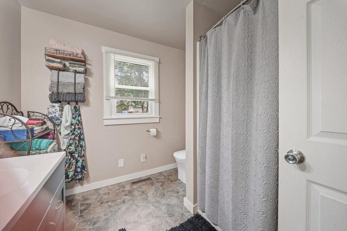 334 2nd Avenue, Stanley WI 54768 - Residential house for sale - MLS #1605898 - image18