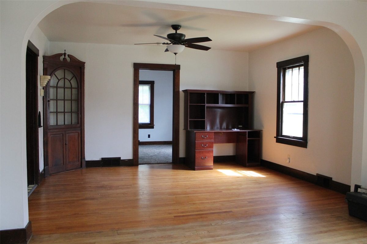 1112 Emery Street, Eau Claire WI 54701 - ResidentialIncome house for sale - MLS #1604804 - image2