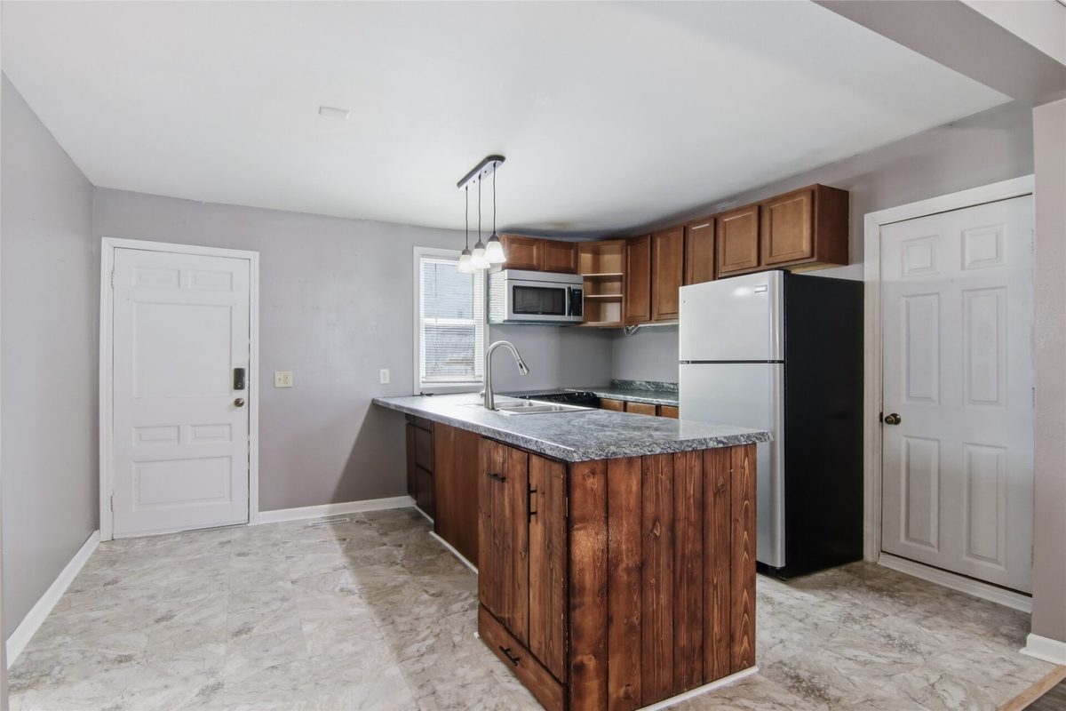 1015 Water Street, Chippewa Falls, WI — photo 11