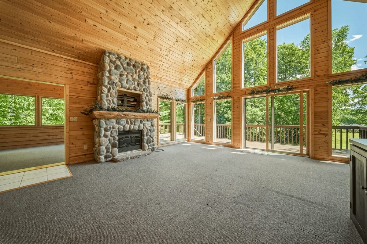 W2728 3rd Street, Spooner WI 54801 - Residential house for sale - MLS #1601954 - image4