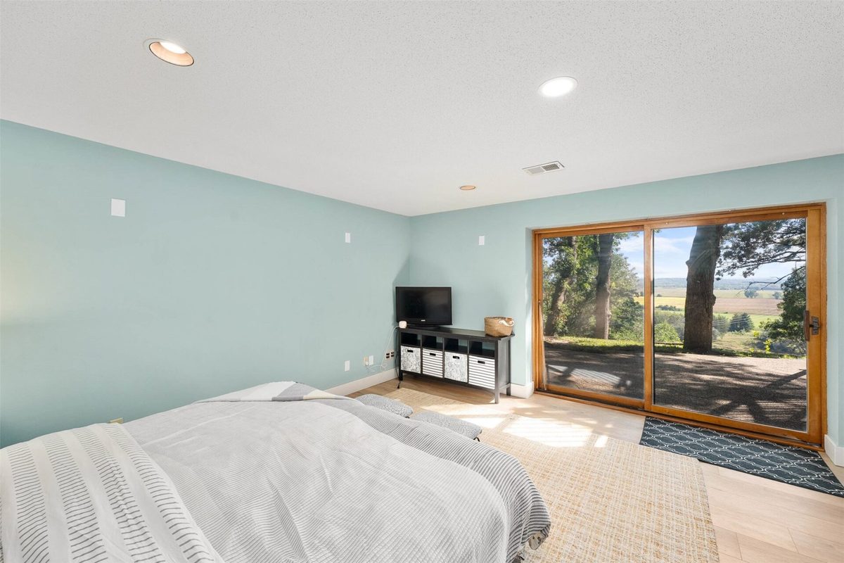 7865 Blue Valley Drive, Eau Claire WI 54703 - Residential house for sale - MLS #1604922 - image37
