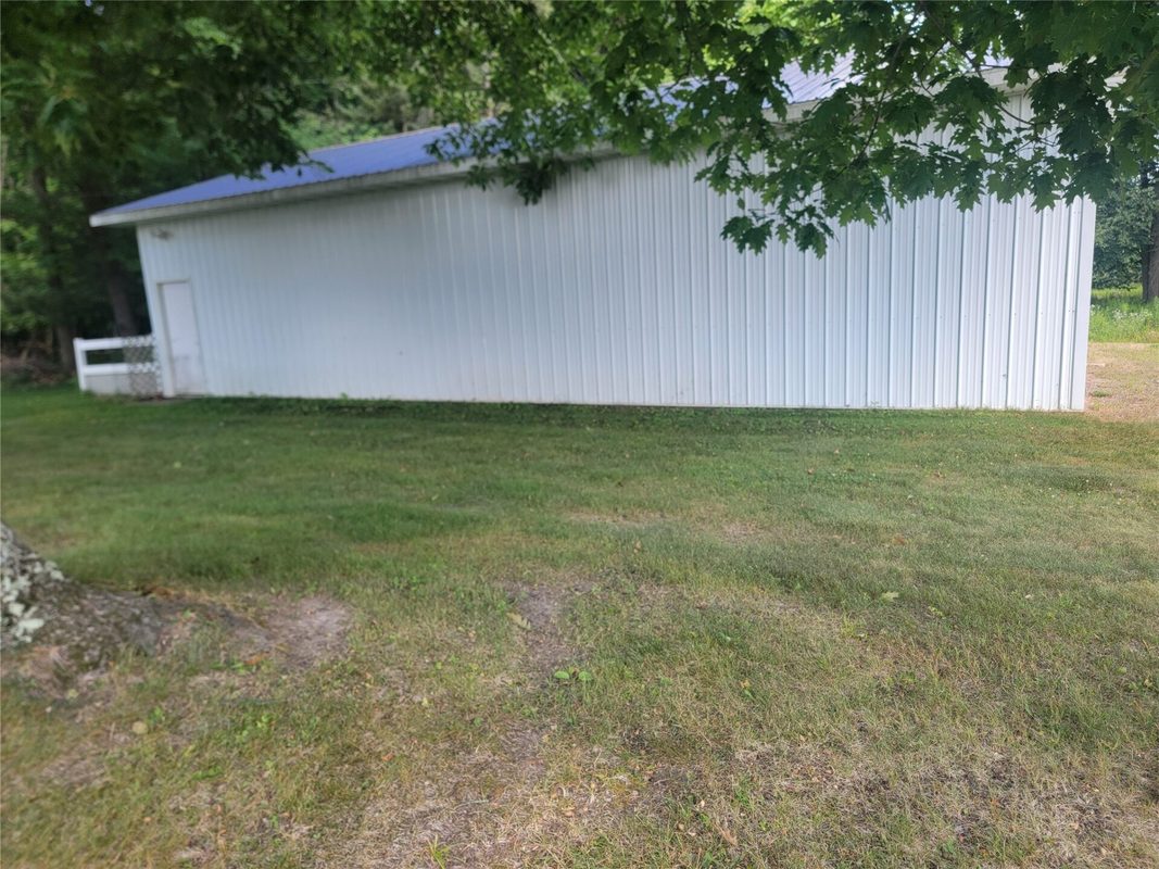 W7724 Bingham Road, Ladysmith, WI