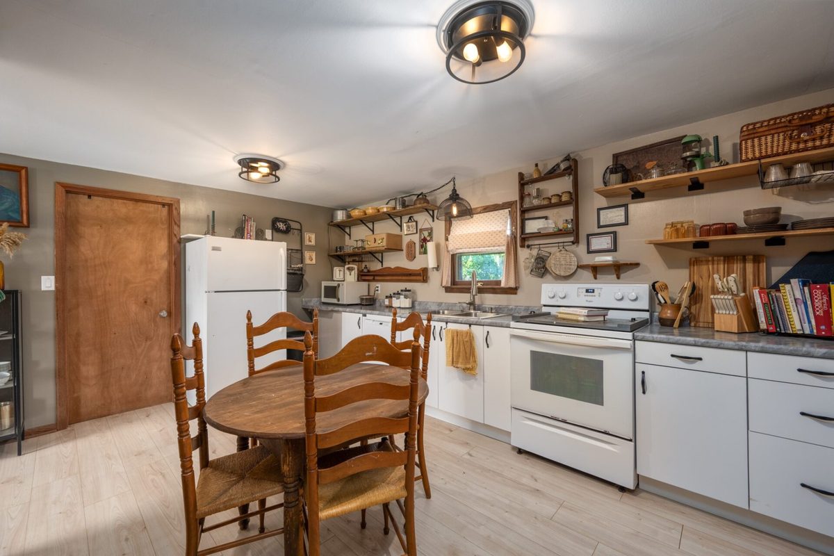 430 6th Avenue, Clear Lake WI 54005 - Residential house for sale - MLS #1606091 - image6