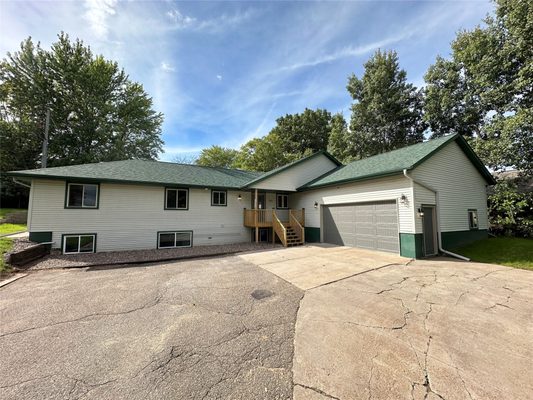 2610 Mont Claire Road Eau Claire WI 54703