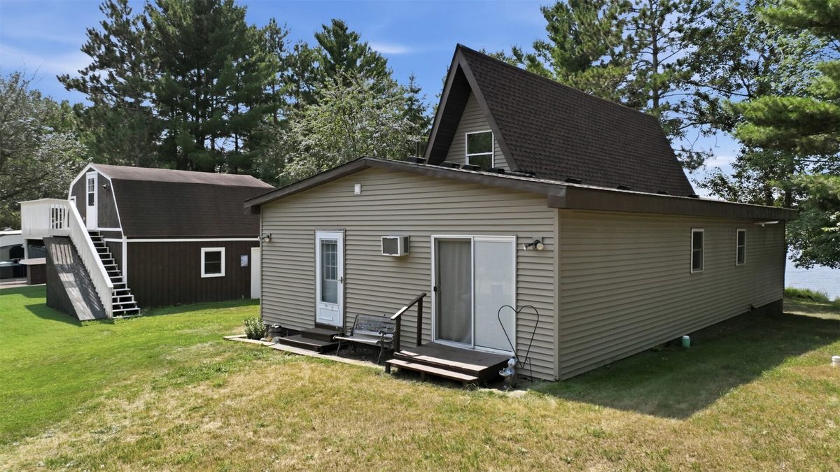 1939 Eagle Lane, Spooner WI 54801 - Residential house for sale - MLS #1604085 - image2