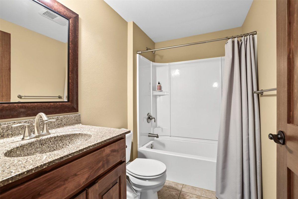1300 Whistling Straits Court, Altoona WI 54720 - Residential house for sale - MLS #1603678 - image35