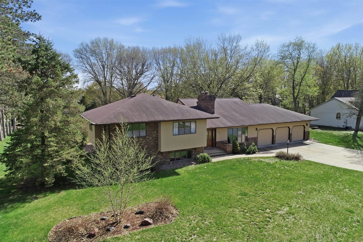 2932 Plum Tree Circle, Menomonie WI 54751 - Residential house for sale - MLS #1600650 - image4
