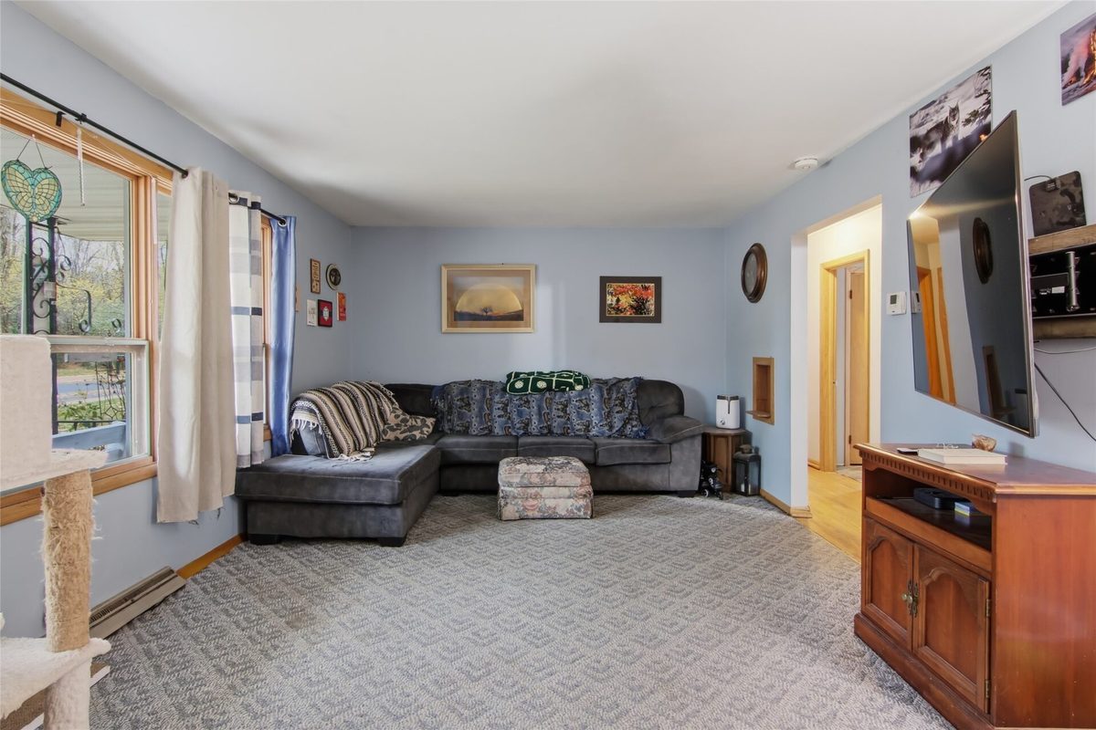 2124 Frank Street, Eau Claire WI 54703 - Residential house for sale - MLS #1606259 - image3