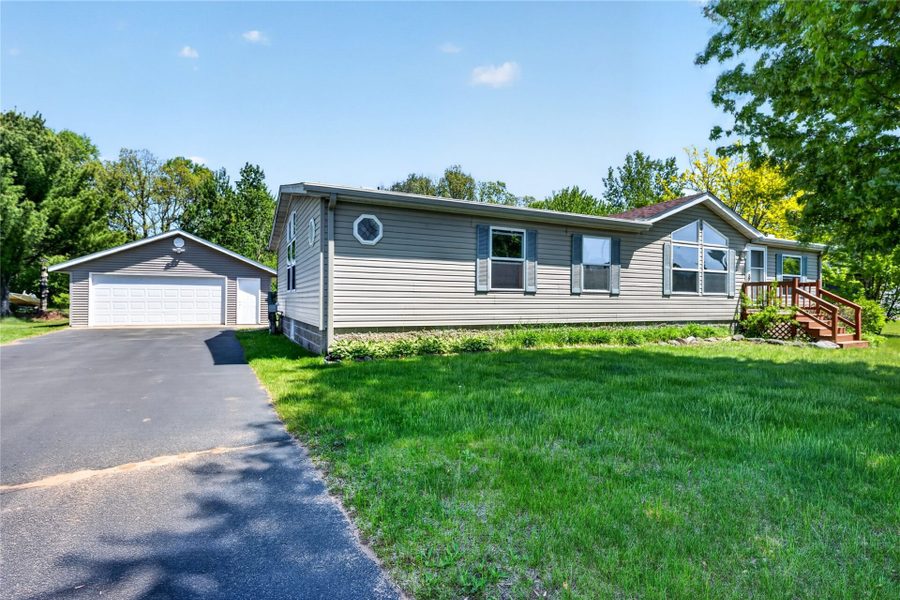 1204 Whitetail Street 