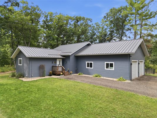 6040 Sandstone Road Eau Claire WI 54701