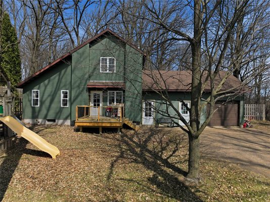 527 10th Avenue Clear Lake WI 54005 — photo 1