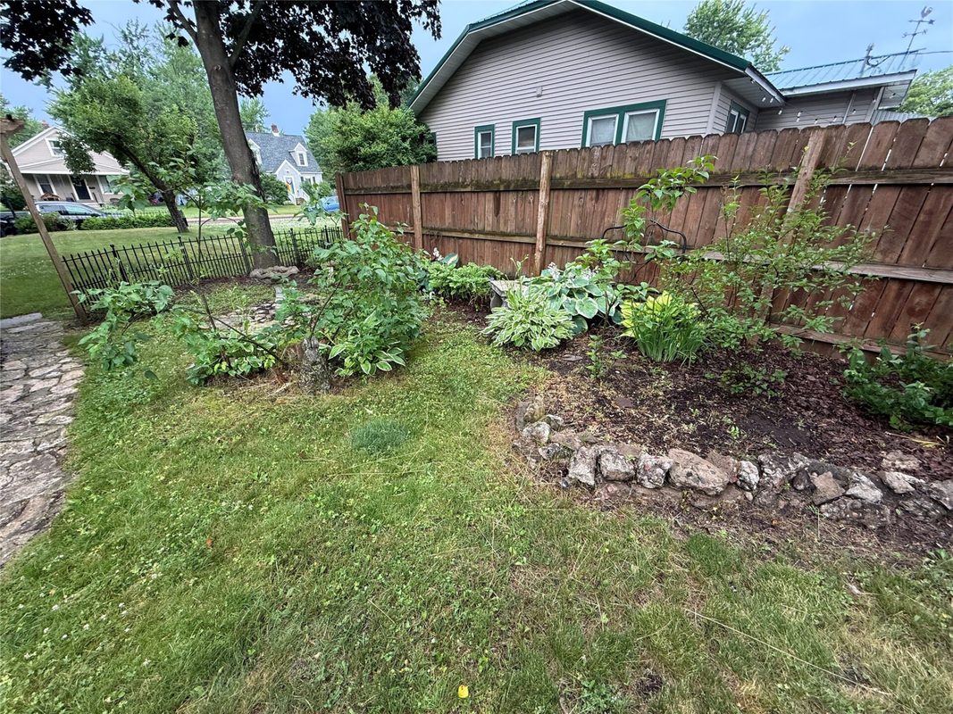 1524 Highland Avenue, Eau Claire WI 54701 - Residential house for sale - MLS #1602633 - image29
