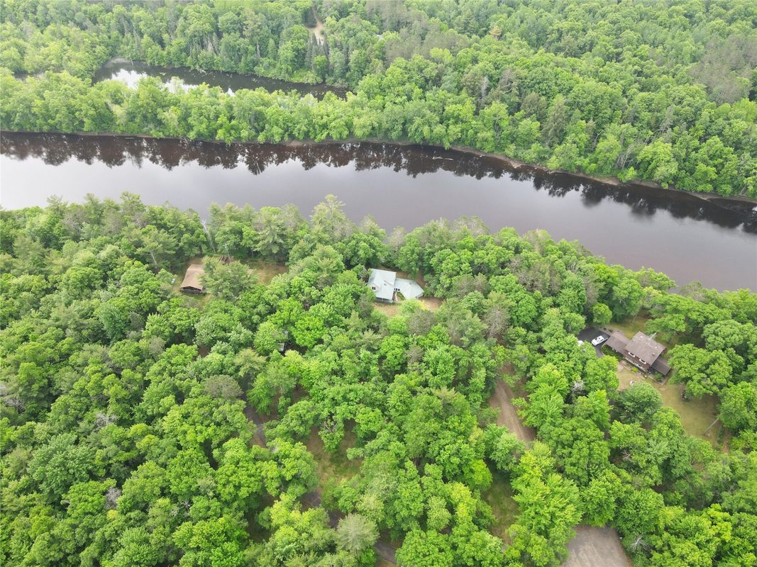 W11546 River Ridge Lane, Bruce, WI