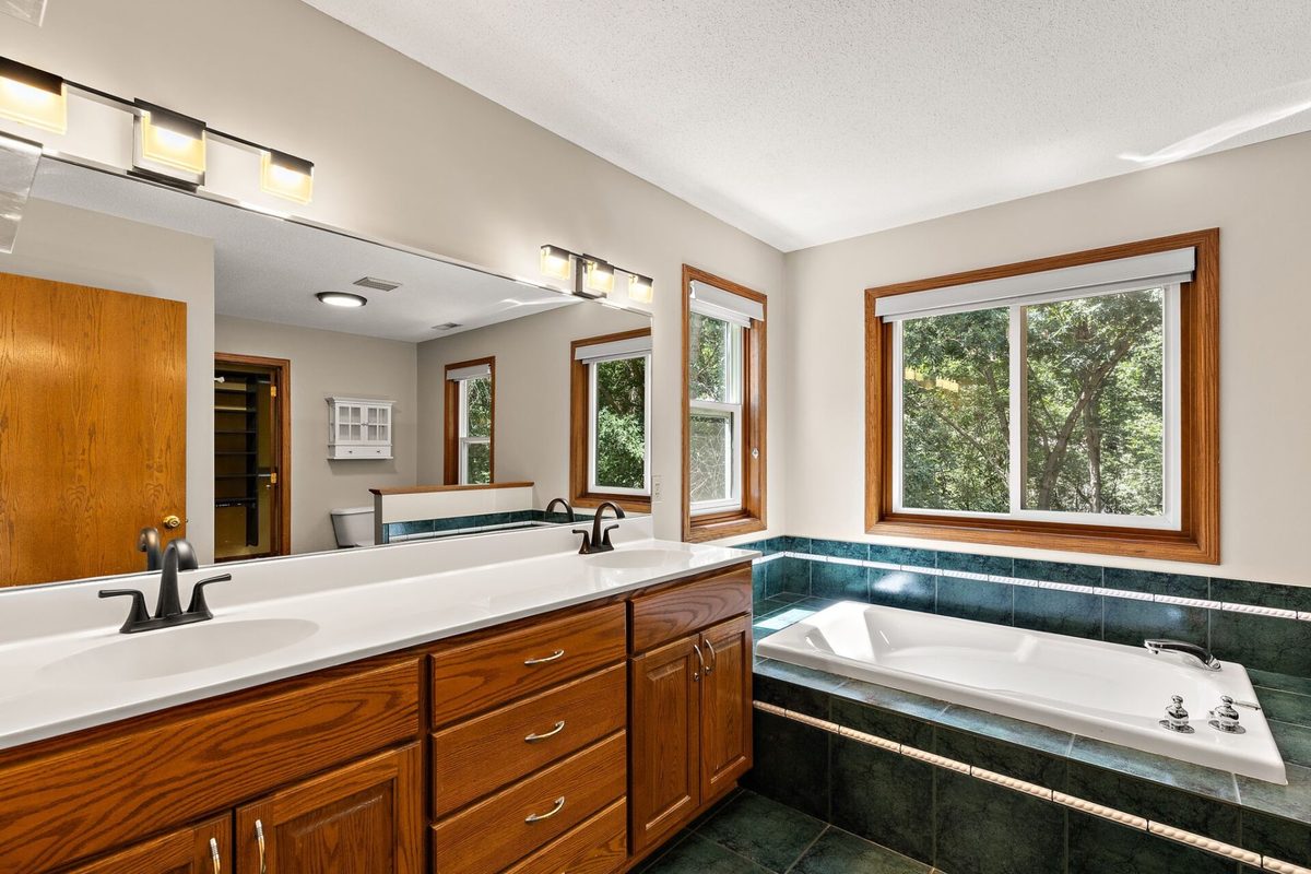 1016 Willow River Road, Hudson WI 54016 - Residential house for sale - MLS #1600319 - image29