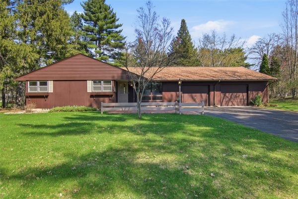 3333 Halsey Street, Eau Claire, WI